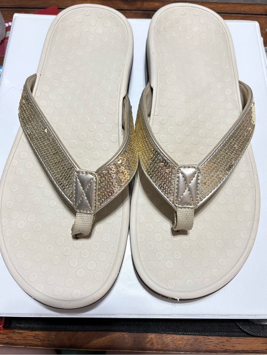 Vionic Shoes - New Vionic Women's Tide Gold Sequined Orthotic Thong Sandals - Size 8